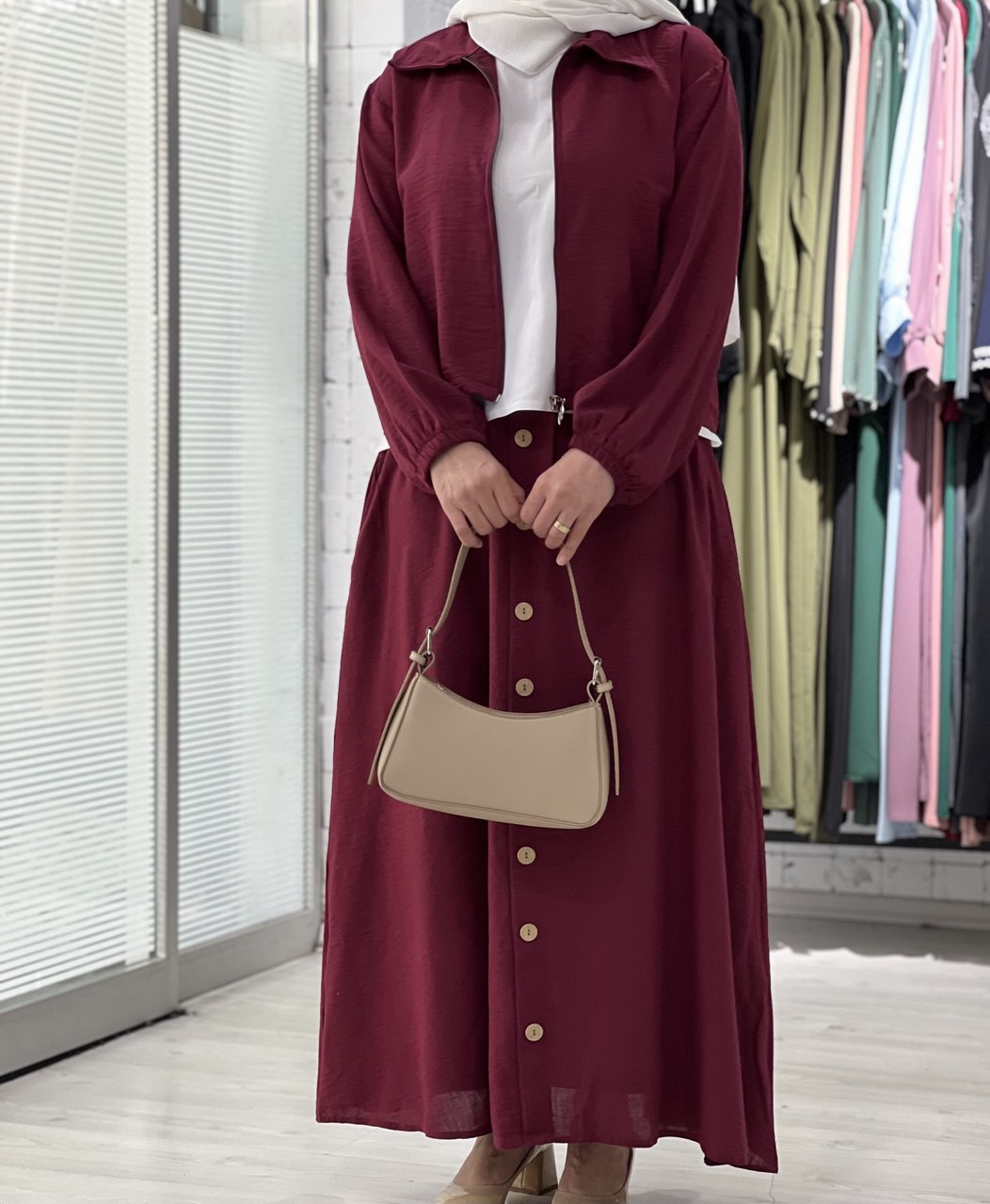 (Bordo)Raghad Takımı Yazlık – Günlük kullanım için ideal, hafif ve şık bir tasarım