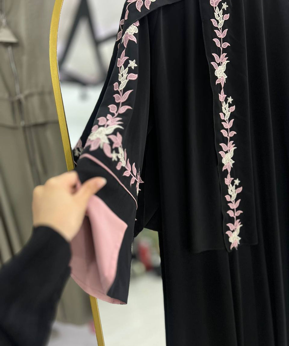 Ghanwa Yazlık Resmi Ferace – Şal ile Birlikte