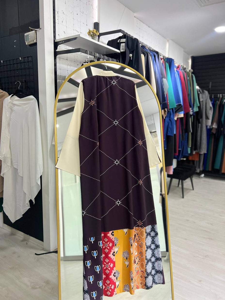 Samar Ferace Bordo Nakışlı Göğüs Detaylı