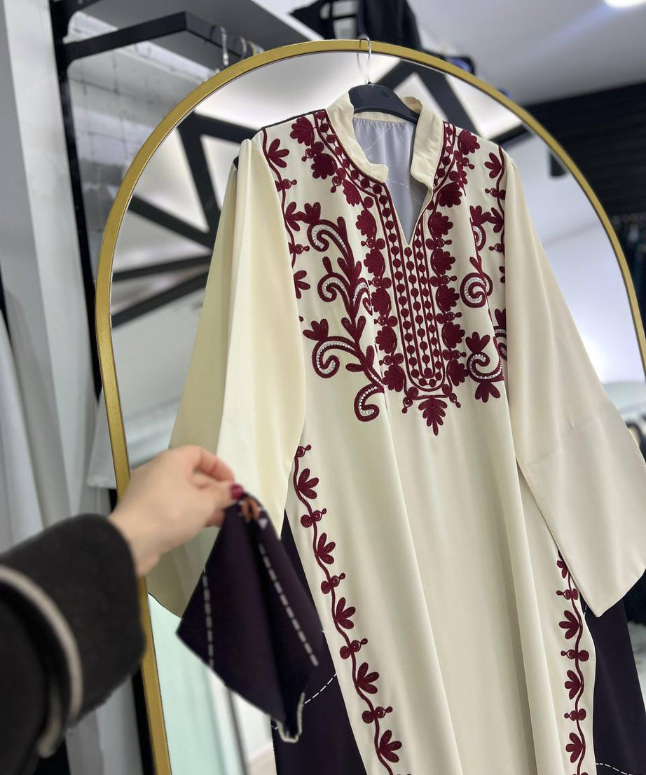 Samar Ferace Bordo Nakışlı Göğüs Detaylı